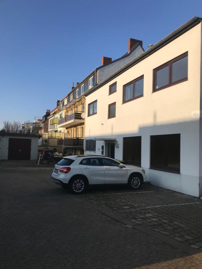 Apartment Living @ Klassvilla Weserwehr No. 4 *